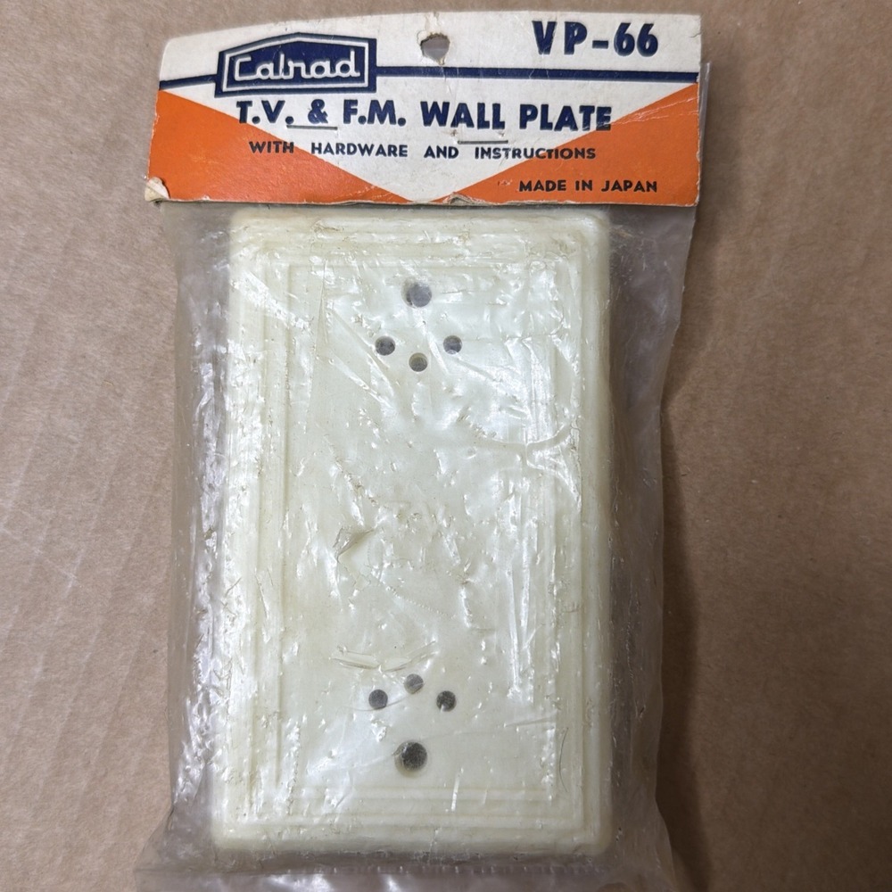 Vintage Calrad T.V. & F.M. Wall Plate VP-66 Made In Japan